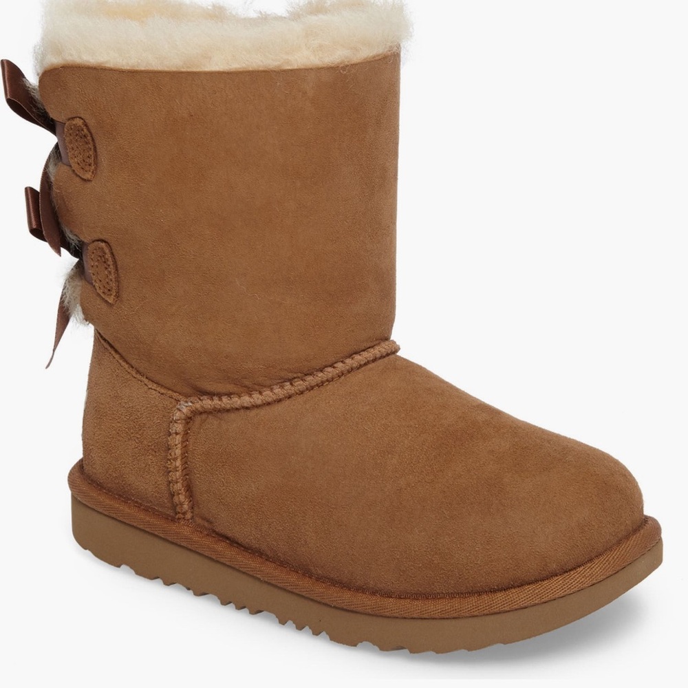Ugg boots Bailey Bow for Girls size 12